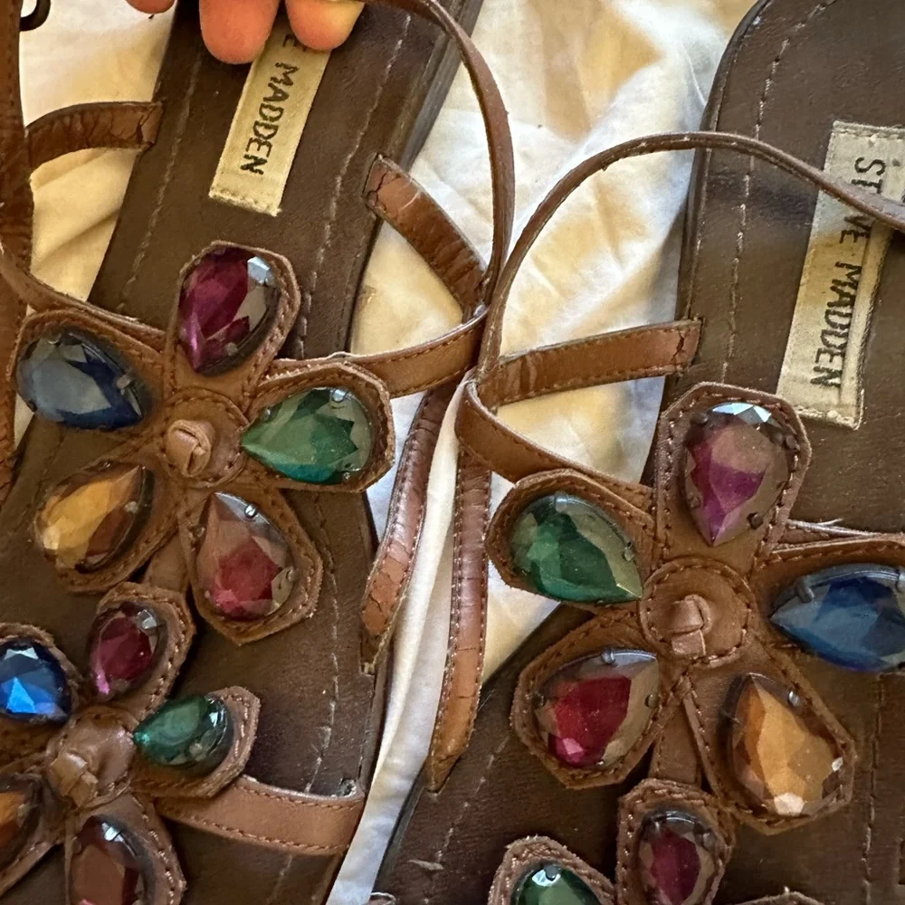 Steve Madden jewel gem sandals - Picture 2 of 3